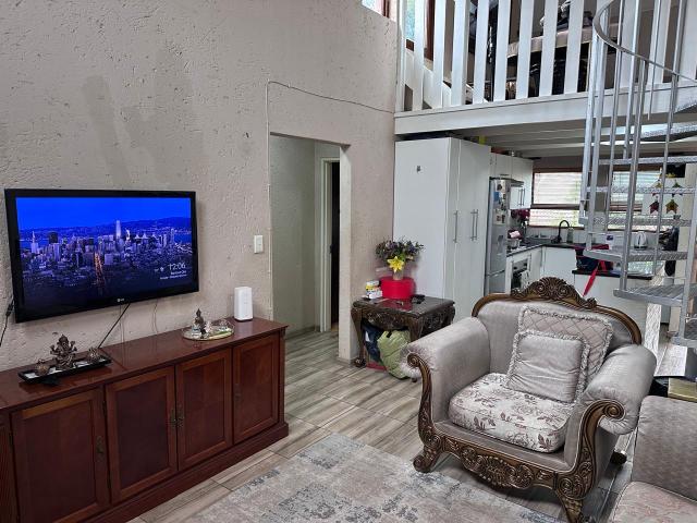 Townhouse for sale in Sandton, City of Johannesburg Metropolitan Municipality
