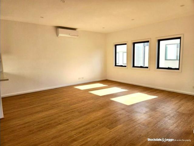Townhouse for rent in Camerons Creek, Victoria