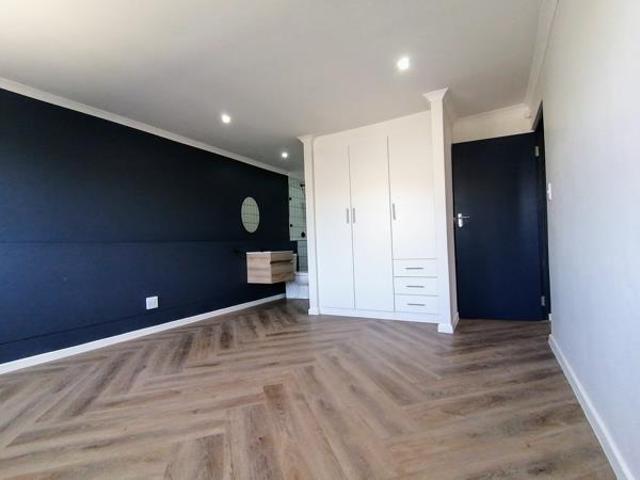 Townhouse for rent in Cape Town, Western Cape