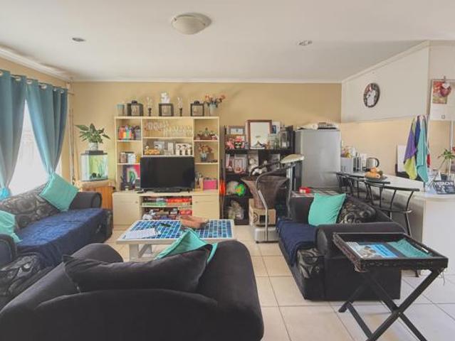 Townhouse for sale in Cape Town, Western Cape