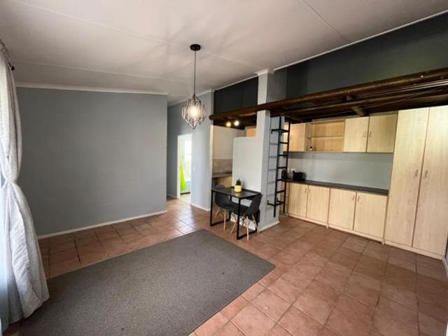 Townhouse for rent in Cape Town, Western Cape