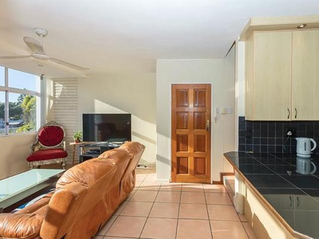 Townhouse for rent in Cape Town, Western Cape