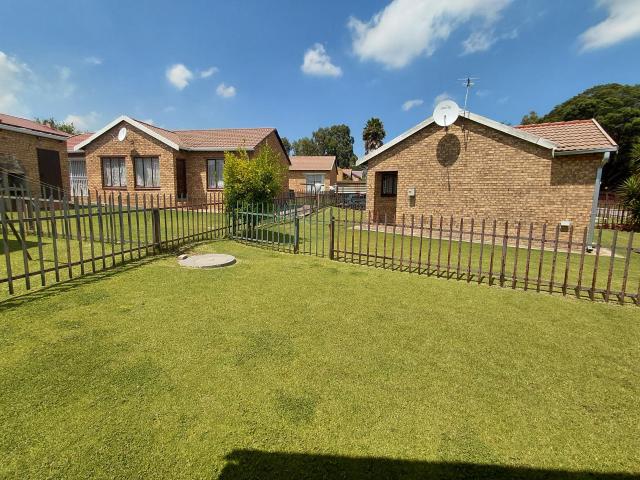 Townhouse for sale in Ekurhuleni, Gauteng