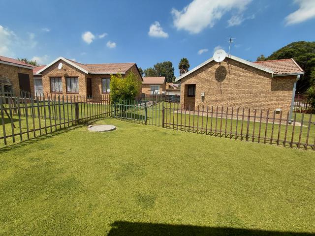 Townhouse for sale in Ekurhuleni, Gauteng