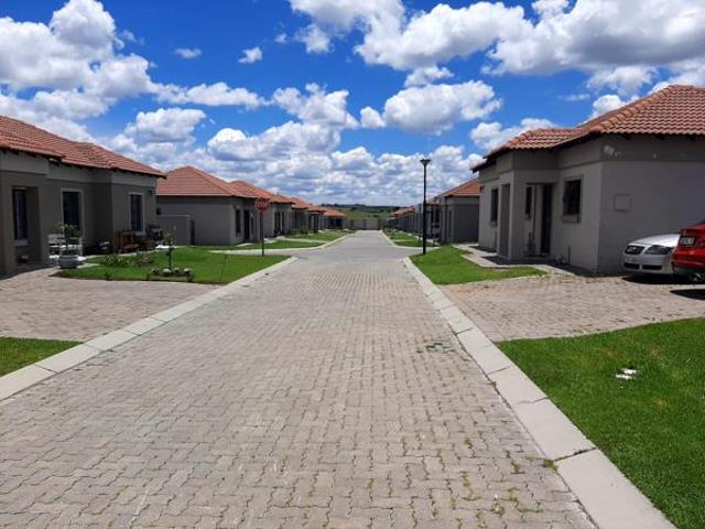 Townhouse for sale in Gert Sibande, Mpumalanga
