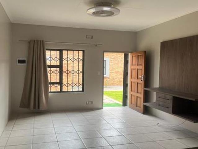 Townhouse for sale in Gert Sibande, Mpumalanga