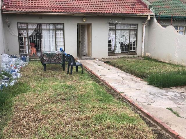 Townhouse for sale in Bloemfontein, Free State