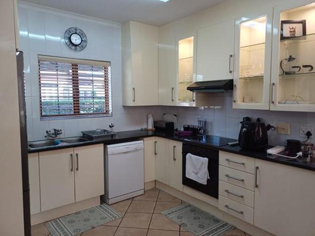 Townhouse for rent in North West