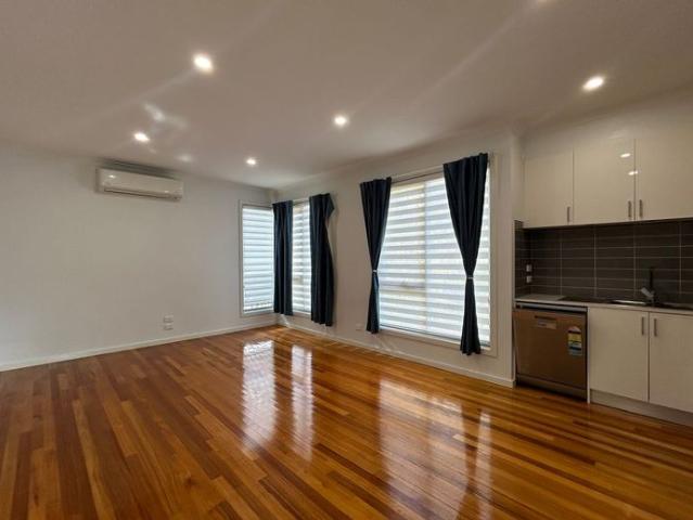 Townhouse for rent in Camerons Creek, Victoria