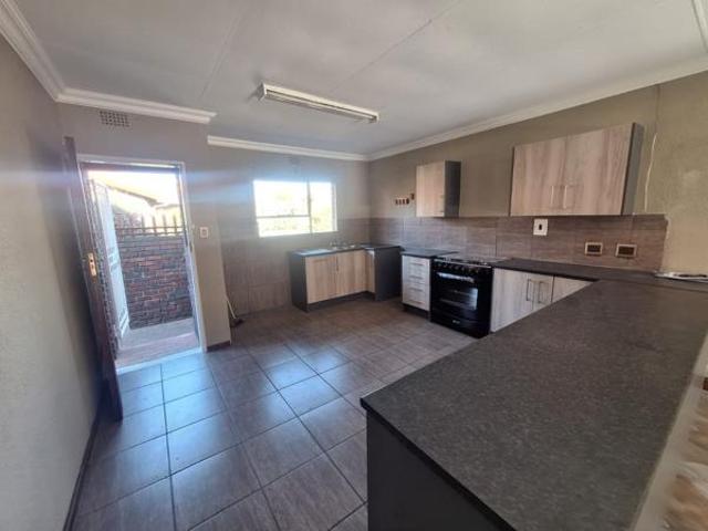 Townhouse for sale in Sedibeng, Gauteng