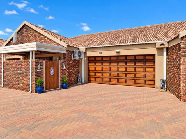 Townhouse for sale in Vereeniging, Emfuleni Local Municipality