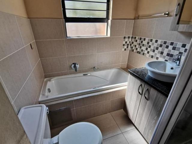 Townhouse for sale in Sedibeng, Gauteng