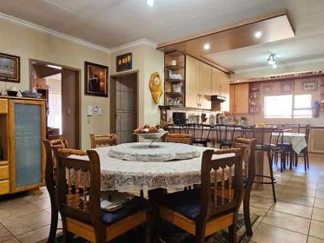 Townhouse for sale in Vereeniging, Emfuleni Local Municipality