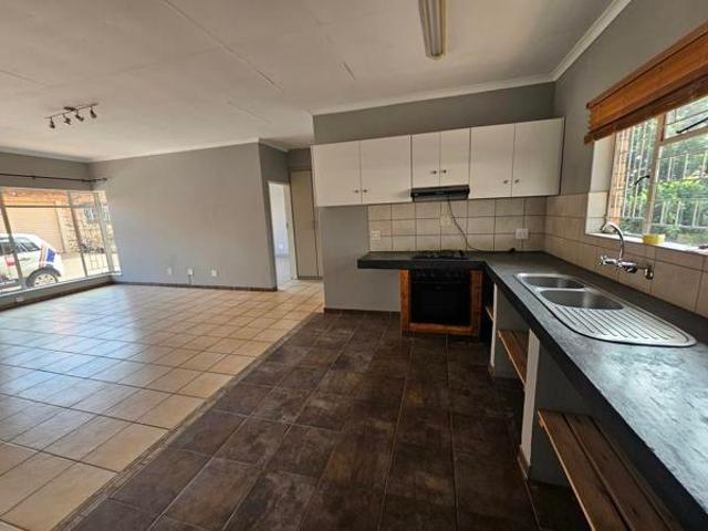 Townhouse for rent in Secunda, Govan Mbeki