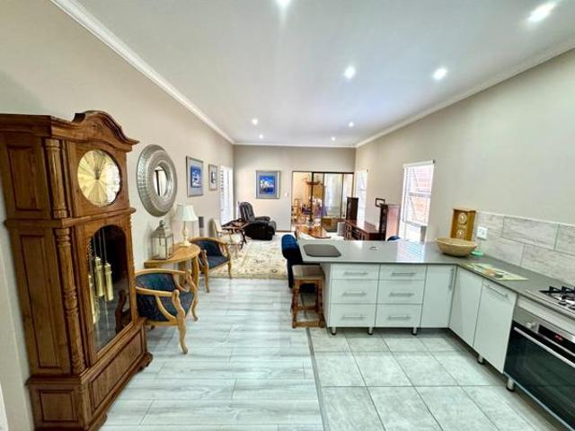 Townhouse for sale in Gert Sibande, Mpumalanga