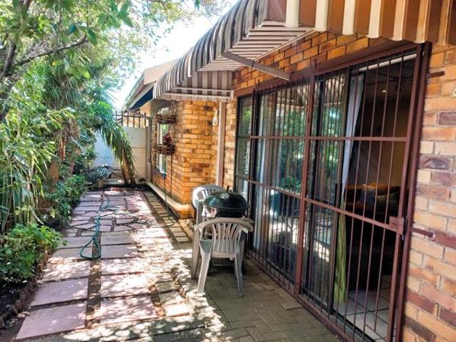 Townhouse for sale in Bloemfontein, Free State