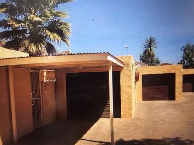 Townhouse for sale in Bloemfontein, Free State