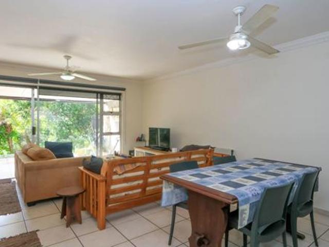 Townhouse for rent in Umdloti, Kwazulu-natal