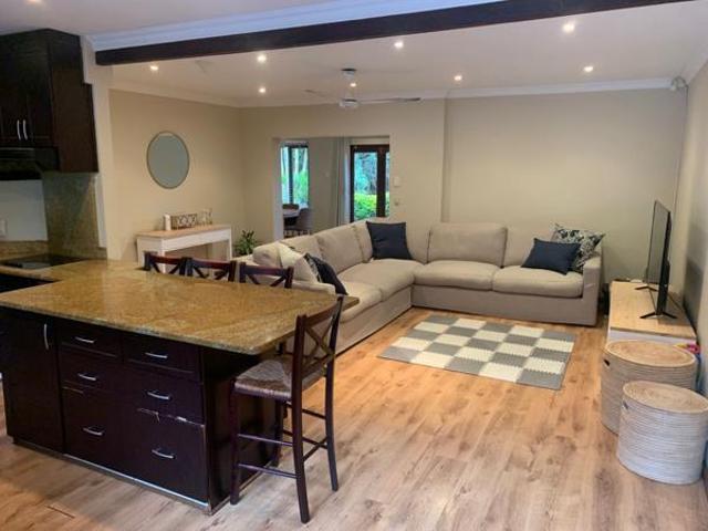 Townhouse for rent in Umdloti, Kwazulu-natal