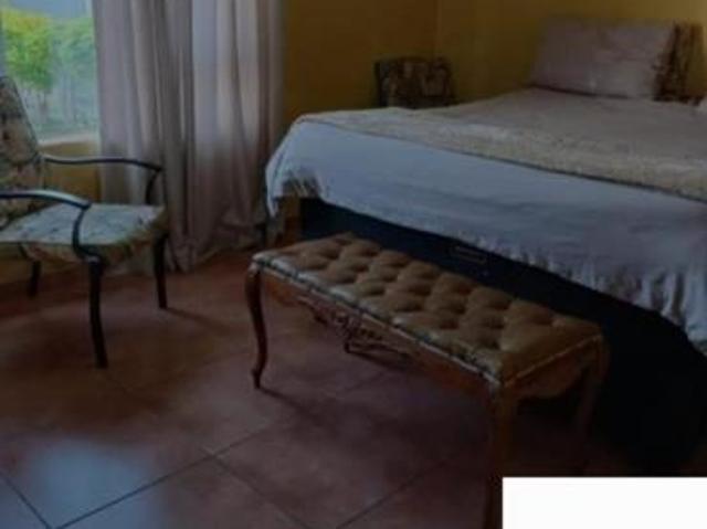 Townhouse for rent in Seaview, Kwazulu-natal