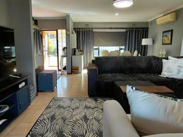 Townhouse for sale in Ugu District Municipality, Kwazulu-natal