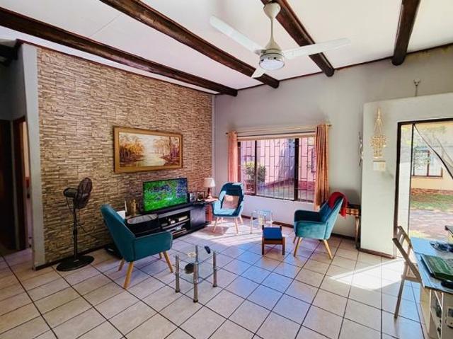 Townhouse for sale in Ugu District Municipality, Kwazulu-natal