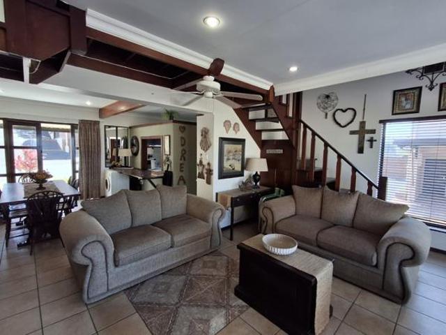 Townhouse for sale in Ugu District Municipality, Kwazulu-natal