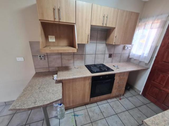 Townhouse for sale in Oranjeville, Free State