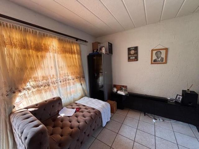 Townhouse for sale in Oranjeville, Free State
