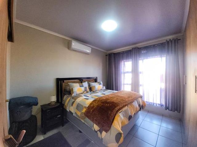 Townhouse for sale in Dr Kenneth Kaunda, North West