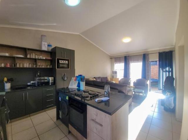 Townhouse for sale in Dr Kenneth Kaunda, North West