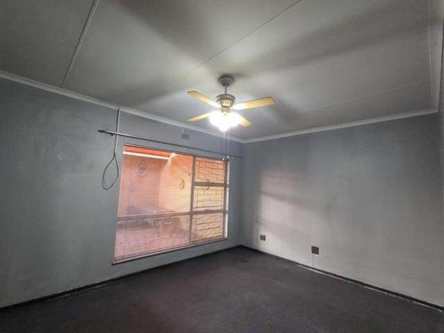 Townhouse for sale in Sedibeng, Gauteng