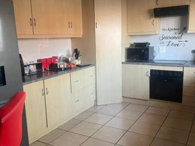 Townhouse for sale in Sedibeng, Gauteng