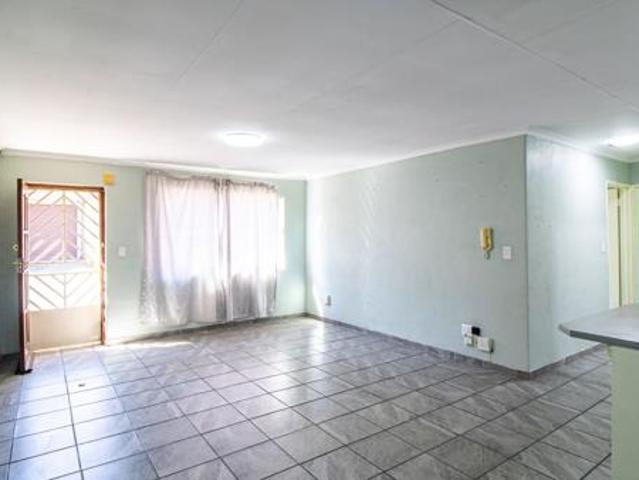Townhouse for sale in Sedibeng, Gauteng