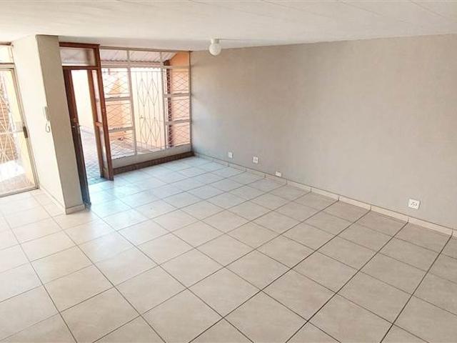 Townhouse for sale in Sedibeng, Gauteng