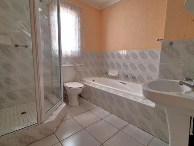 Townhouse for rent in Sedibeng, Gauteng