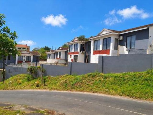 Townhouse for sale in Mount Moreland, Kwazulu-natal