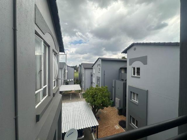 Townhouse for sale in Ekurhuleni, Gauteng