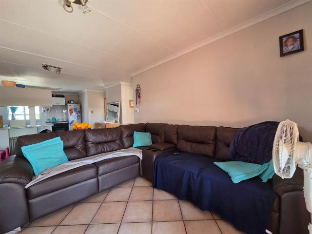 Townhouse for sale in Ekurhuleni, Gauteng