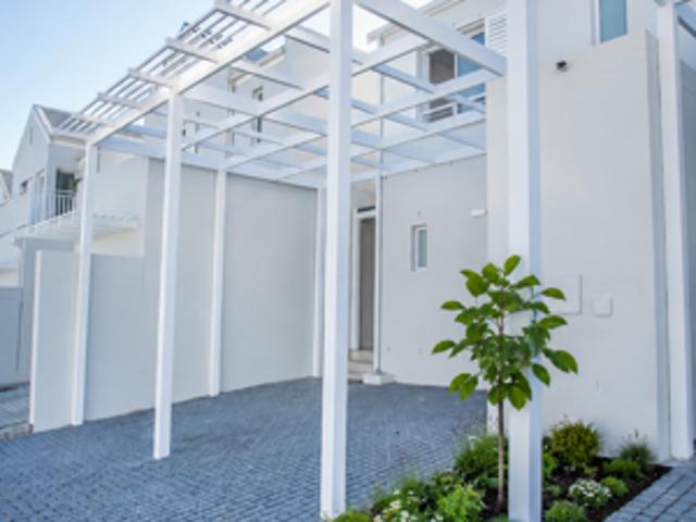 Townhouse for rent in Durbanville, Western Cape