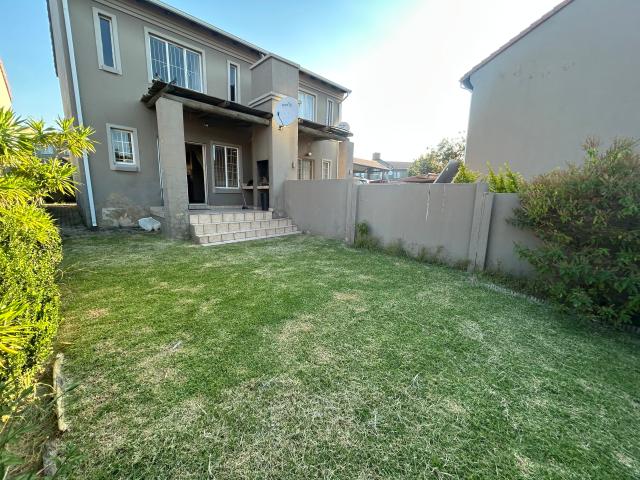 Townhouse for rent in Tembisa, Gauteng