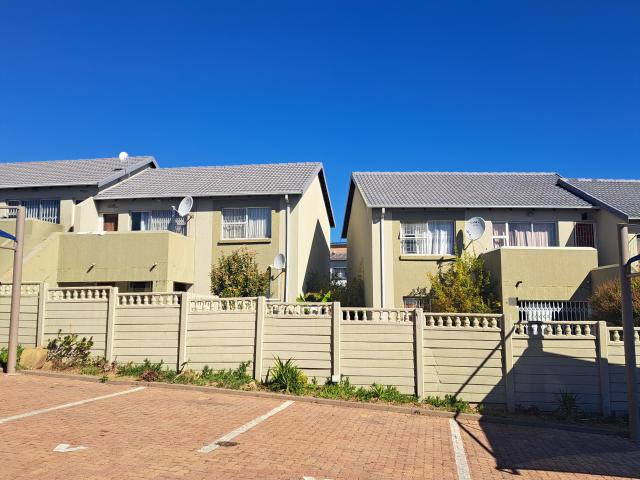 Townhouse for sale in Midrand