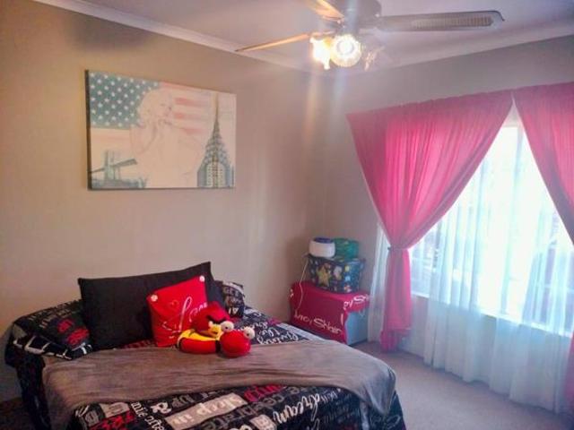 Townhouse for sale in Sedibeng, Gauteng