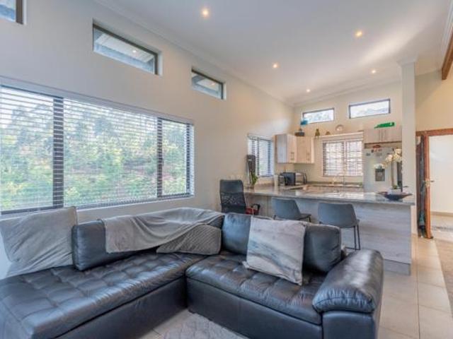 Apartment for sale in Seaview, Kwazulu-natal