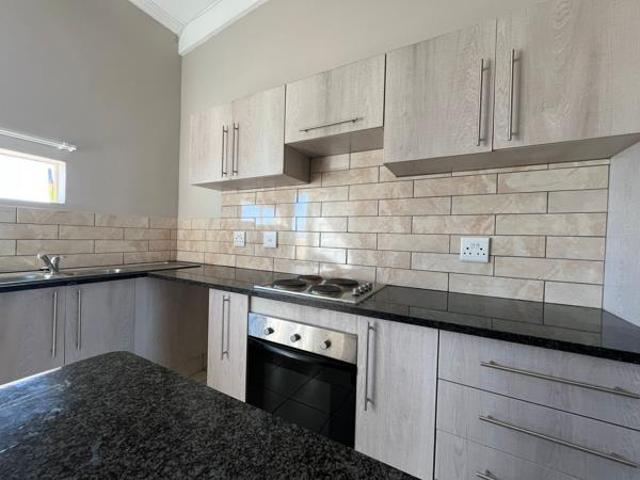 Townhouse for sale in Tlhabane, North West