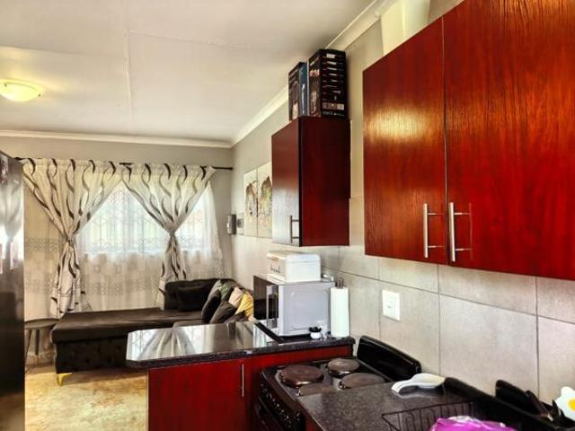 Townhouse for sale in Tlhabane, North West
