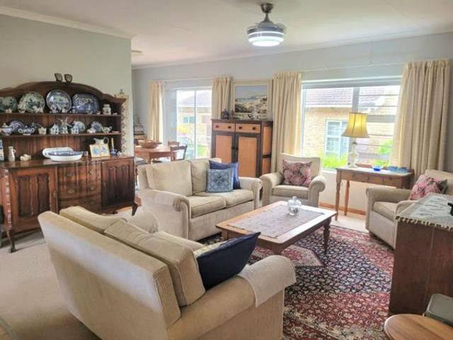 Townhouse for sale in Cape St Francis, Eastern Cape