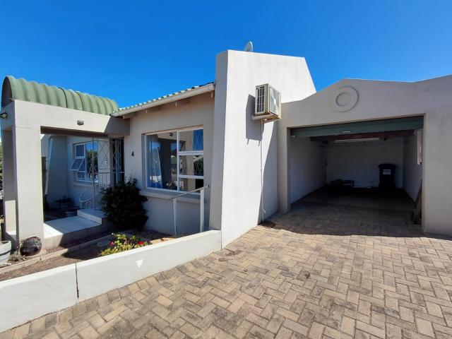 Townhouse for sale in Cape St Francis, Eastern Cape