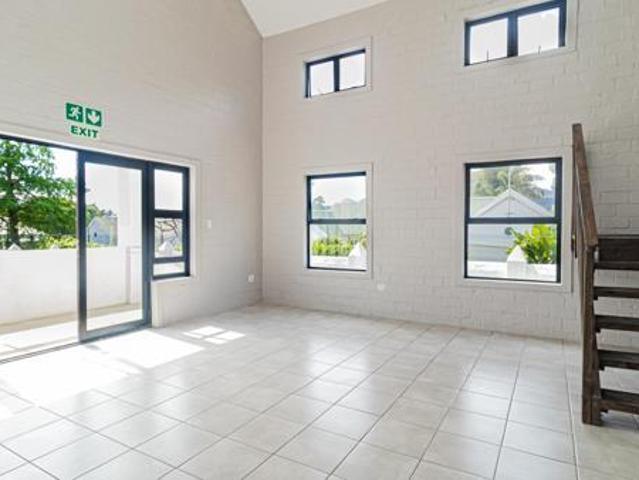 Townhouse for sale in Bergsig, Durbanville