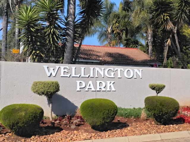 Townhouse for rent in Nooitgedacht, Gauteng